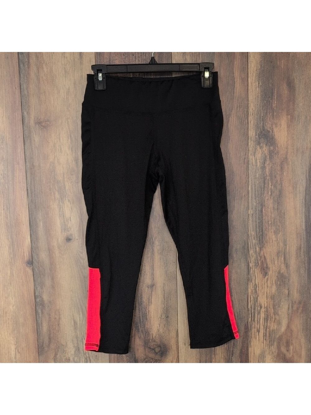 Crane Dry Quick Capri Leggings S
